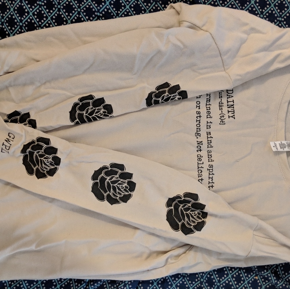 SOLD.!! Girls Who Power Lift sweater.